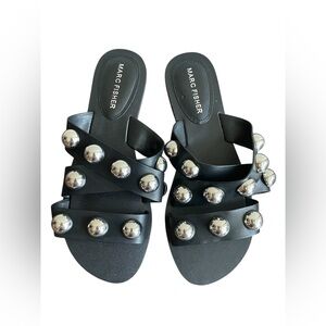New Marc Fisher Black Women Silver Sandal Size 65